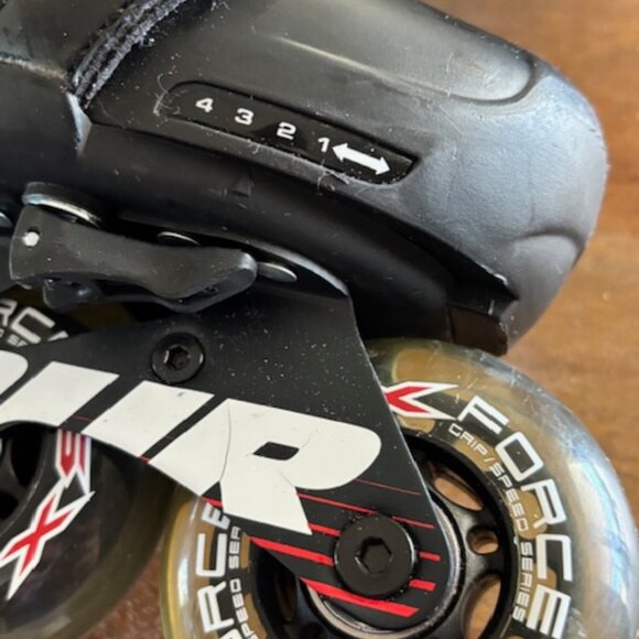 Tour FB-225 Nano Tech In Line Skates Youth Adjustable Size 1-4 Tri Coil System - Picture 6 of 14